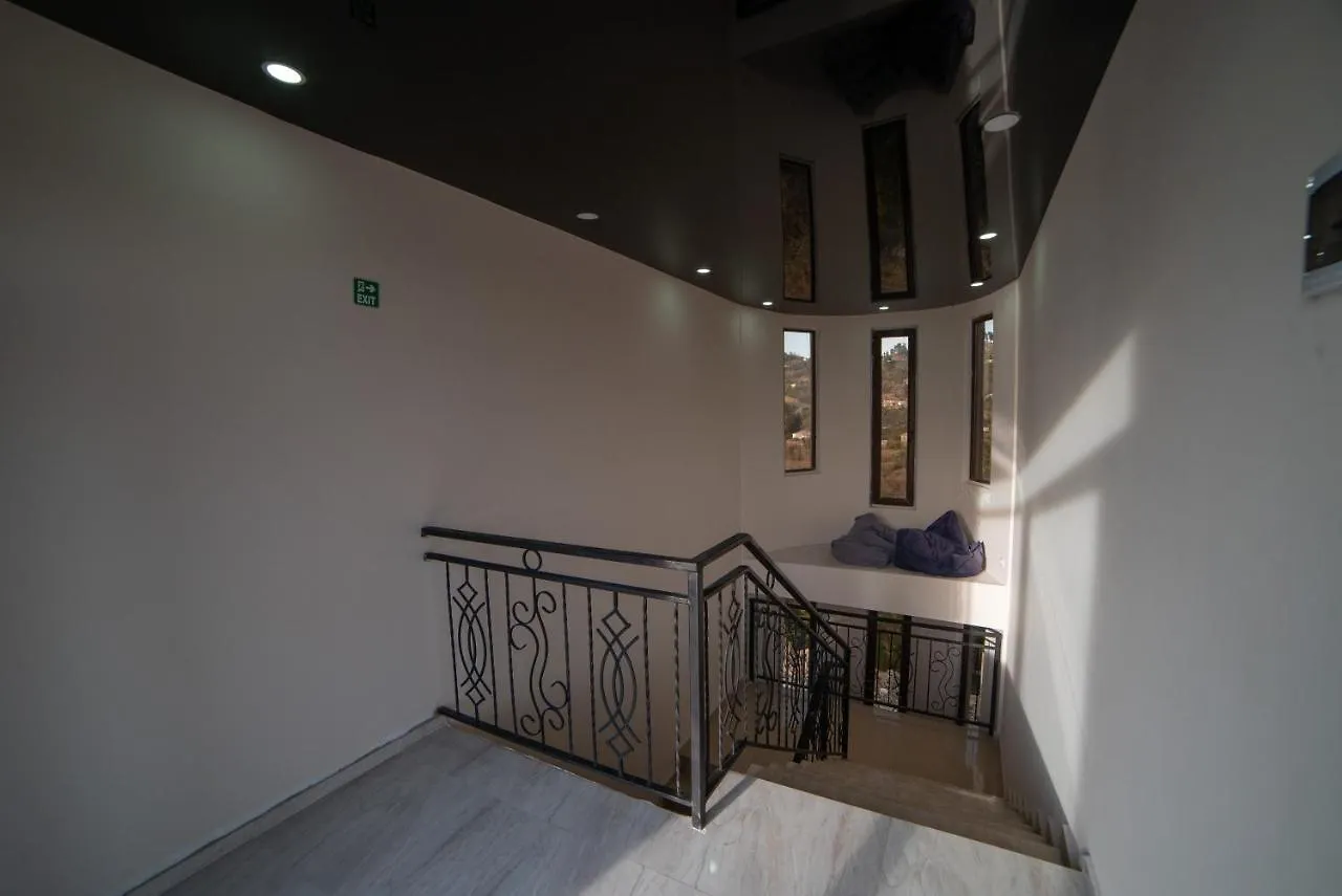 Blaze Hotel Batumi 0*,